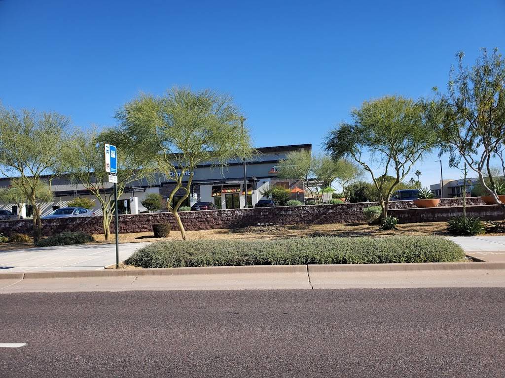 Dominos Pizza | meal delivery | 14601 N Scottsdale Rd, Scottsdale, AZ 85254, USA | 5202172323 OR +1 520-217-2323