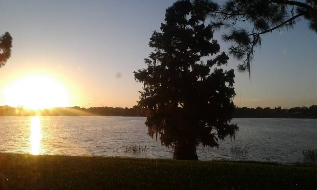 Wesleys Concessions | restaurant | 999 Ave H NE, Winter Haven, FL 33881, USA | 8632975000 OR +1 863-297-5000