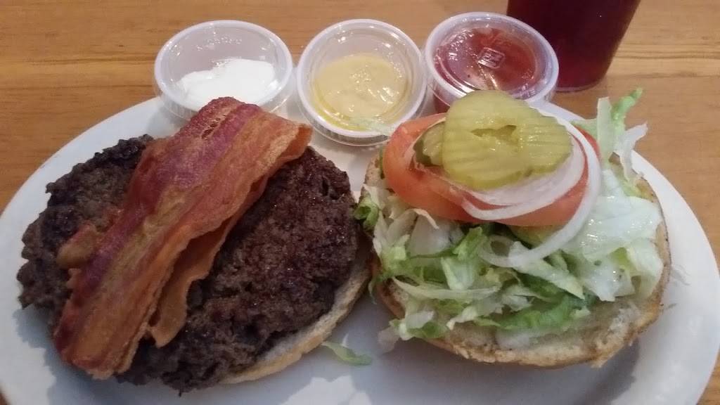 Que Pasa | restaurant | 6371 US-61, St Francisville, LA 70775, USA | 2257840161 OR +1 225-784-0161