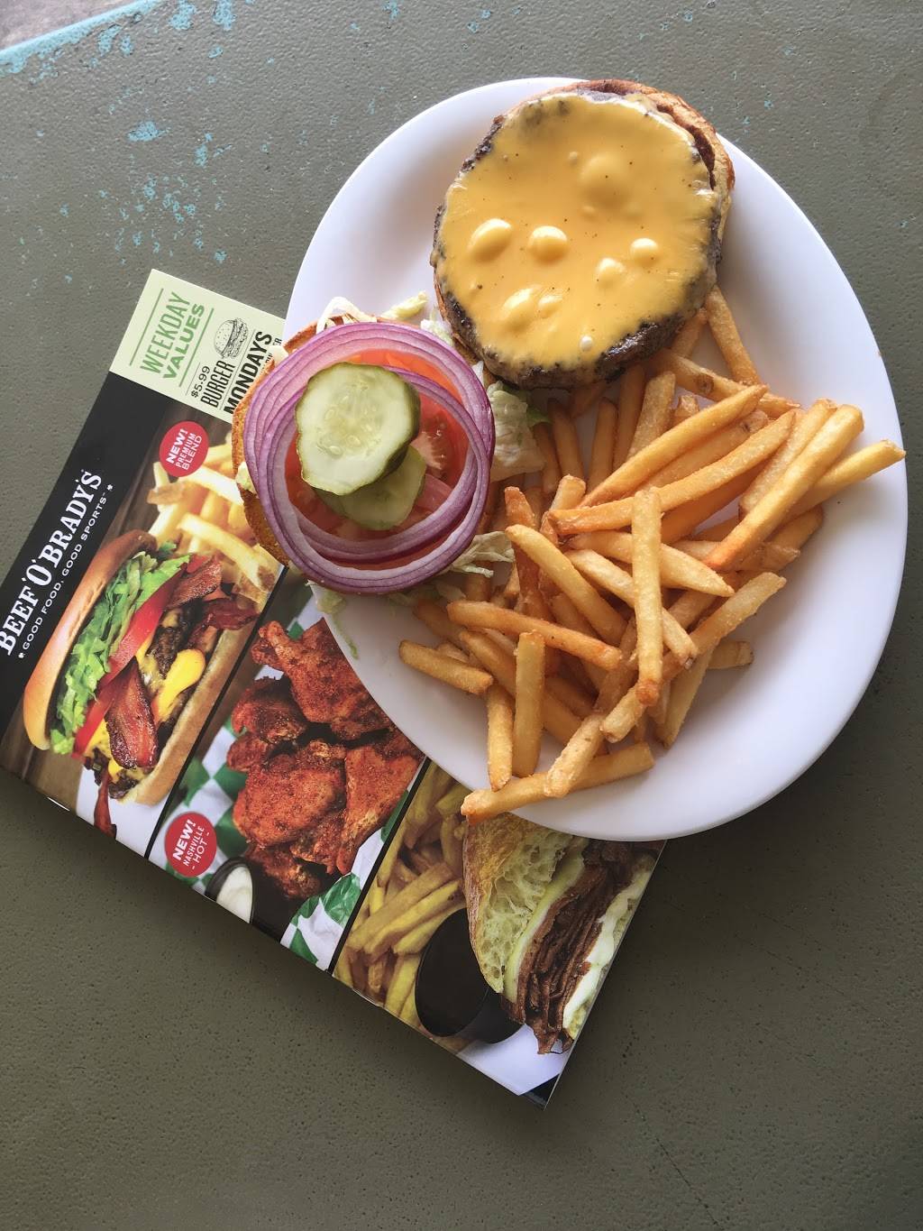 Beef O Bradys | restaurant | 15784 N Dale Mabry Hwy, Tampa, FL 33618, USA | 8139694647 OR +1 813-969-4647