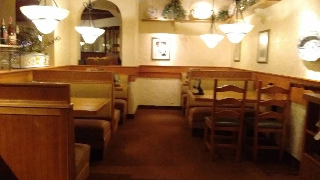 Olive Garden Italian Restaurant | meal takeaway | 36 Backus Ave, Danbury, CT 06810, USA | 2037432144 OR +1 203-743-2144