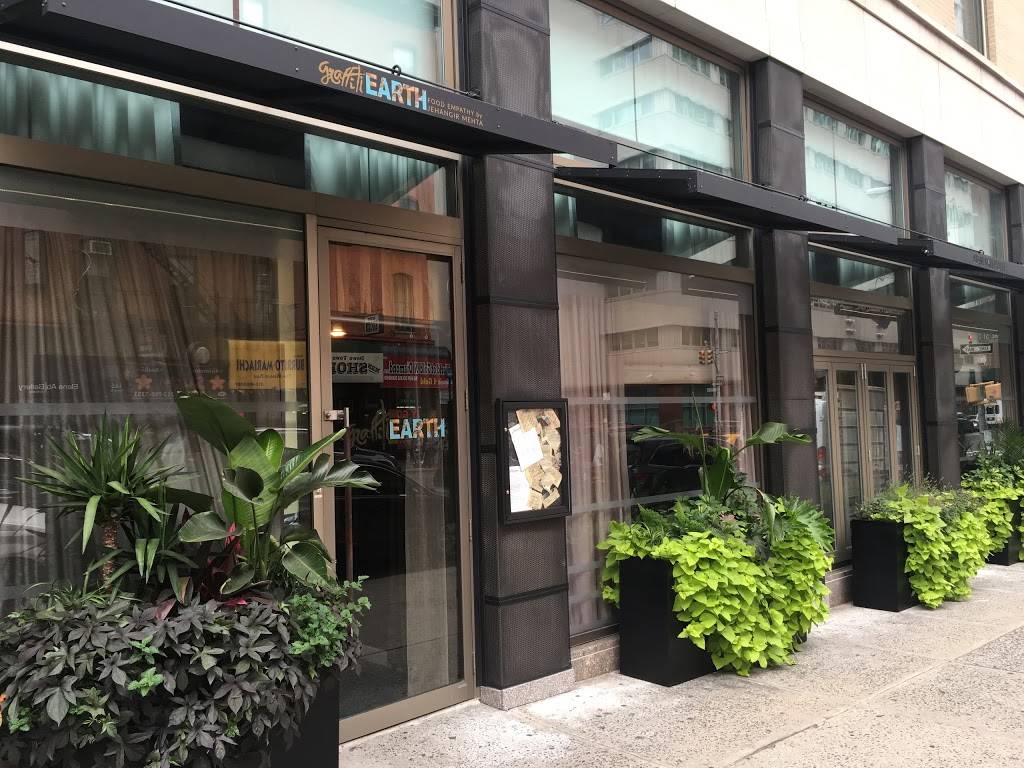 Graffiti Earth | restaurant | 190 Church St, New York, NY 10013, USA | 2125429440 OR +1 212-542-9440