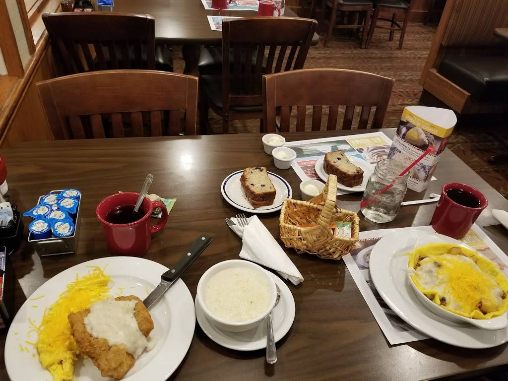 Bob Evans | restaurant | 1631 Pilgrim Ln, Plymouth, IN 46563, USA | 5749353008 OR +1 574-935-3008