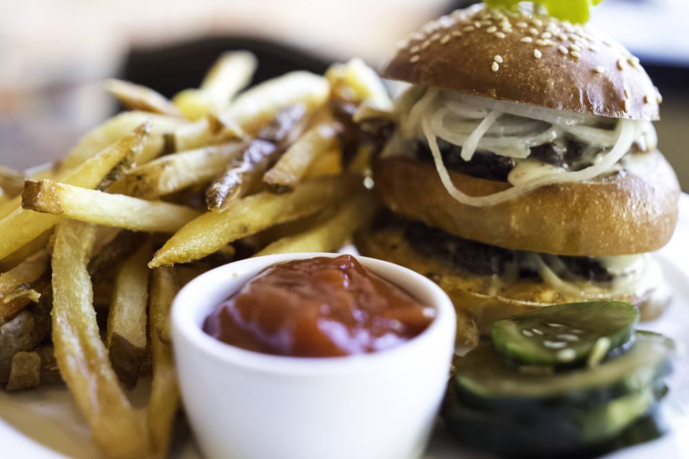 The Black Sheep Restaurant & Bar | restaurant | 367 Connecticut St, Buffalo, NY 14213, USA | 7168841100 OR +1 716-884-1100