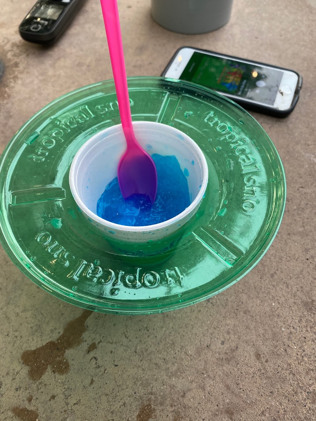 Dylan and Eriks Tropical Sno | restaurant | 5901 S 56th St, Lincoln, NE 68516, USA | 4024212254 OR +1 402-421-2254