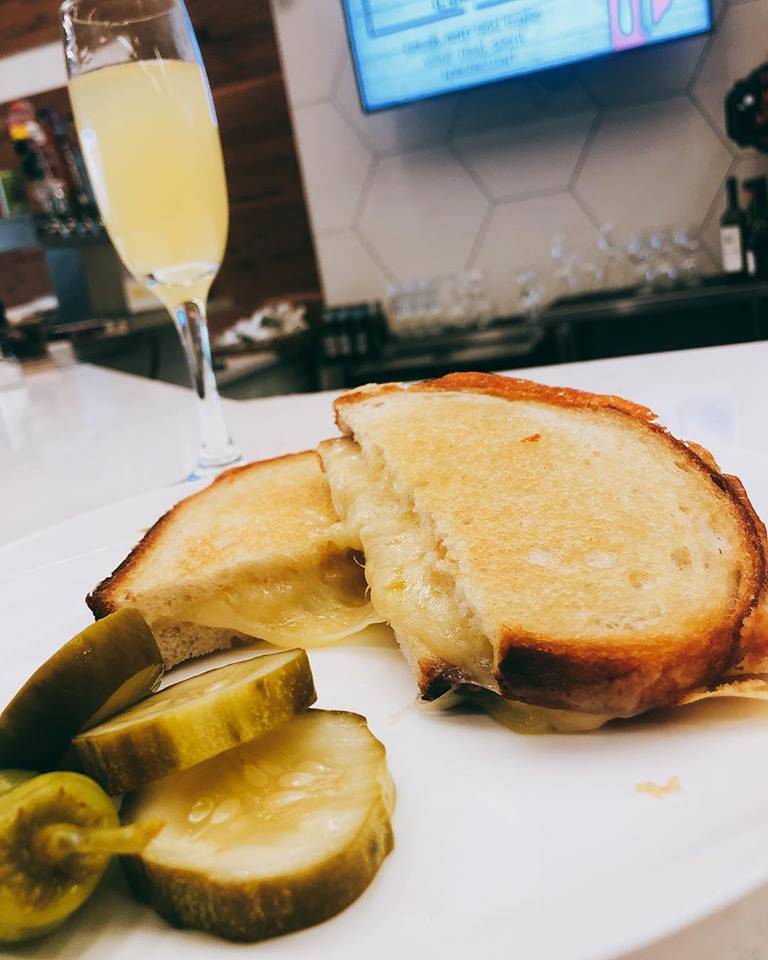 Nosh & Bottle - Catering Restaurant & Market | cafe | 370 West Las Colinas Boulevard #100, Irving, TX 75039, USA | 4694420808 OR +1 469-442-0808