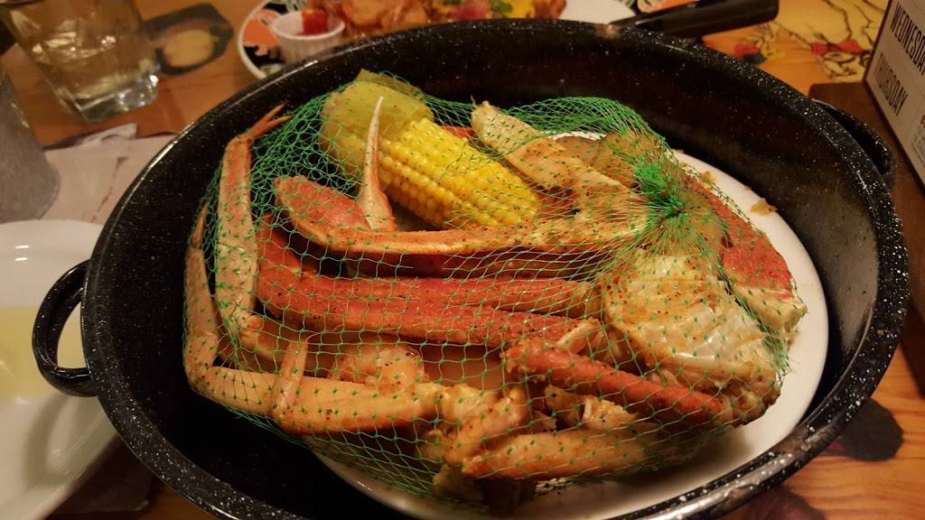 Joes Crab Shack | restaurant | 12831 Fair Lakes Pkwy, Fairfax, VA 22033, USA | 7039682601 OR +1 703-968-2601