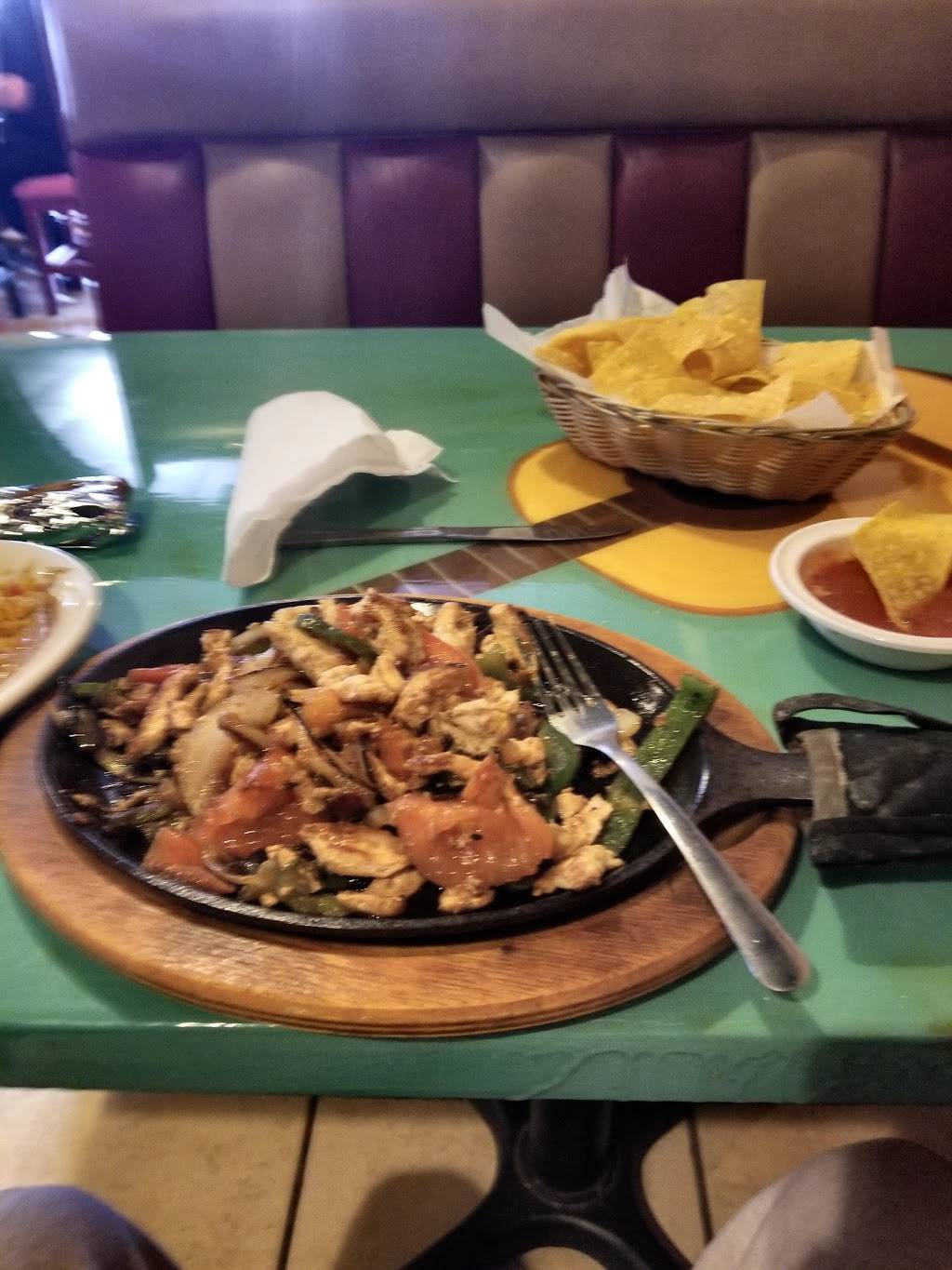 El Puerto Mexican Restaurant | restaurant | 324 N 6th St, Blytheville, AR 72315, USA | 8707625266 OR +1 870-762-5266