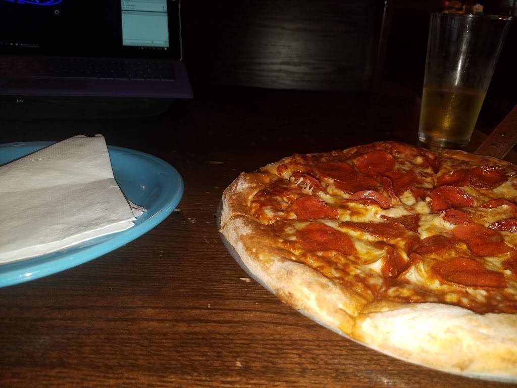 Rotolos Pizzeria | restaurant | 32334 LA-16 ste a ste a, Denham Springs, LA 70726, USA | 2257787497 OR +1 225-778-7497