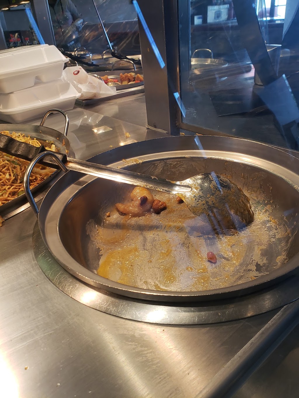 Panda Express | restaurant | 2840 AZ-95, Bullhead City, AZ 86442, USA | 9287638783 OR +1 928-763-8783