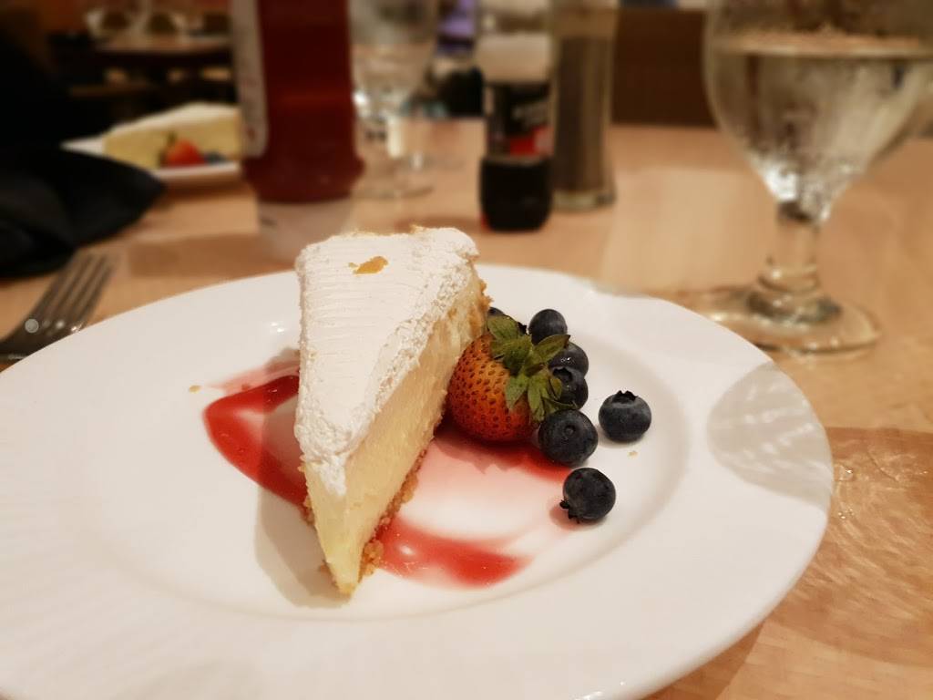 Coral Cafe | restaurant | 5101 Blue Lagoon Dr, Miami, FL 33126, USA | 3052653830 OR +1 305-265-3830