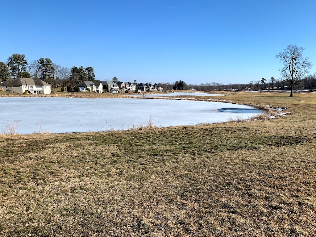 The Ranch Golf Club | restaurant | 65 Sunnyside Rd, Southwick, MA 01077, USA | 4135699333 OR +1 413-569-9333