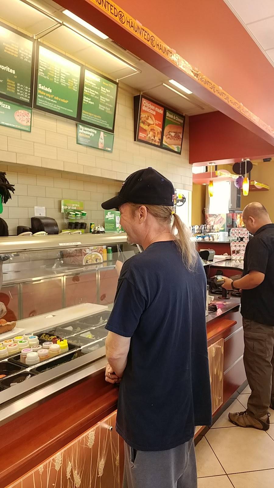 Subway Restaurants | restaurant | 5210 NW 13th St, Gainesville, FL 32609, USA | 3523383007 OR +1 352-338-3007