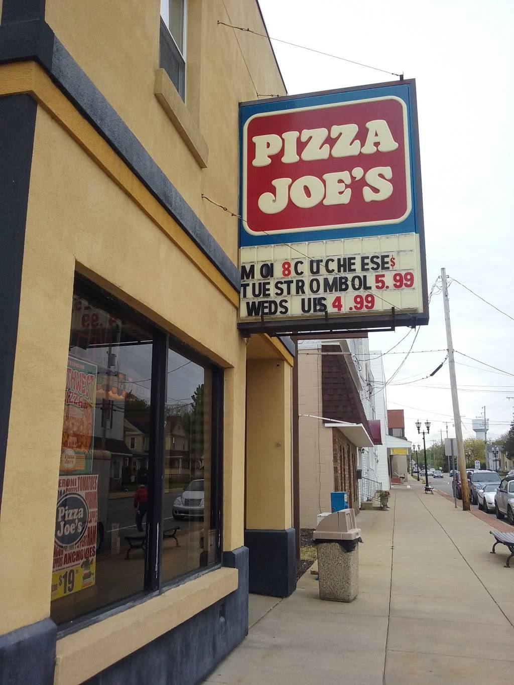 Pizza Joes | restaurant | 222 W Main St, Cortland, OH 44410, USA | 3306381222 OR +1 330-638-1222