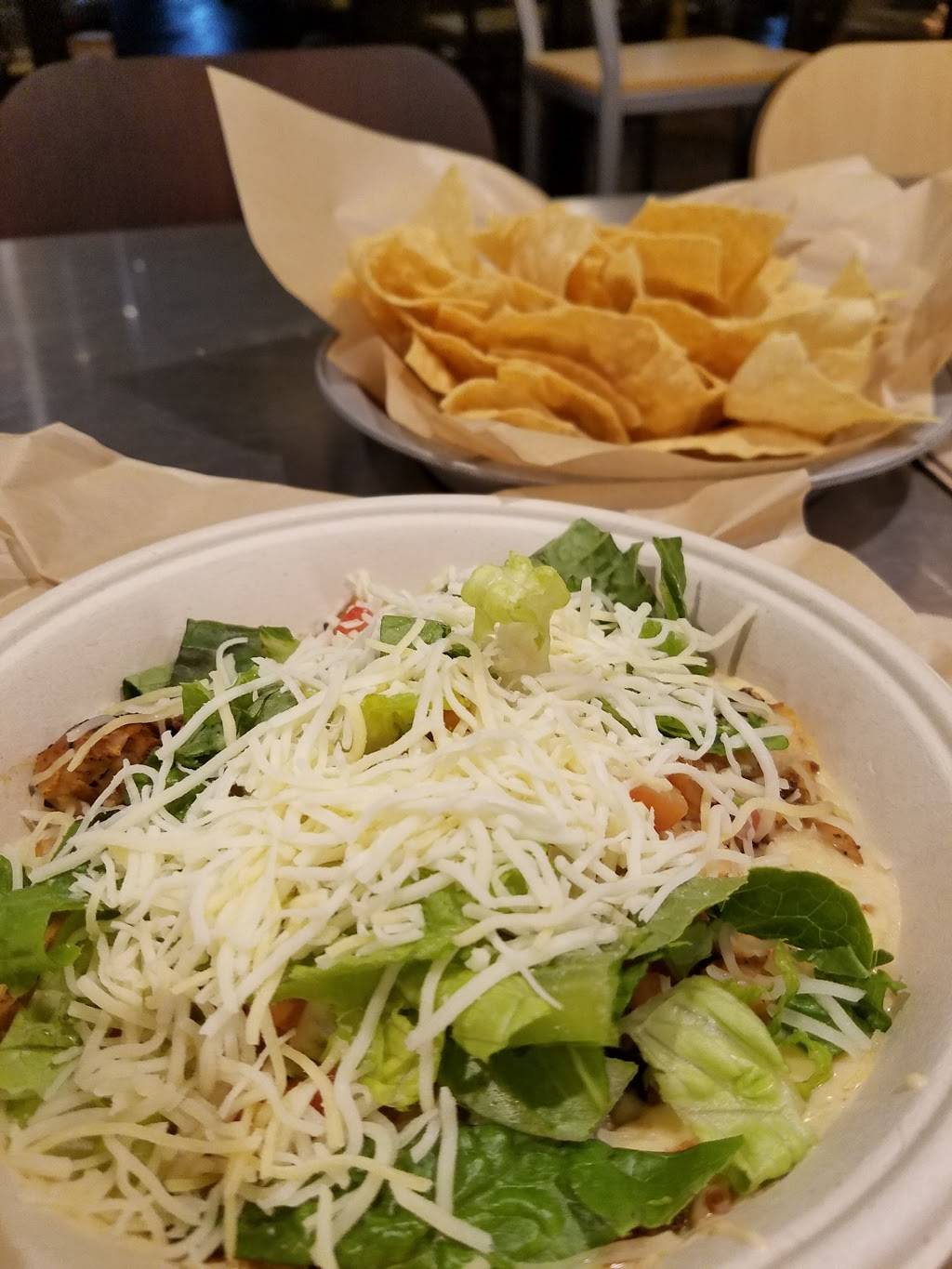 QDOBA Mexican Eats | restaurant | 4403 W Main St Ste A104, Kalamazoo, MI 49006, USA | 2693459000 OR +1 269-345-9000