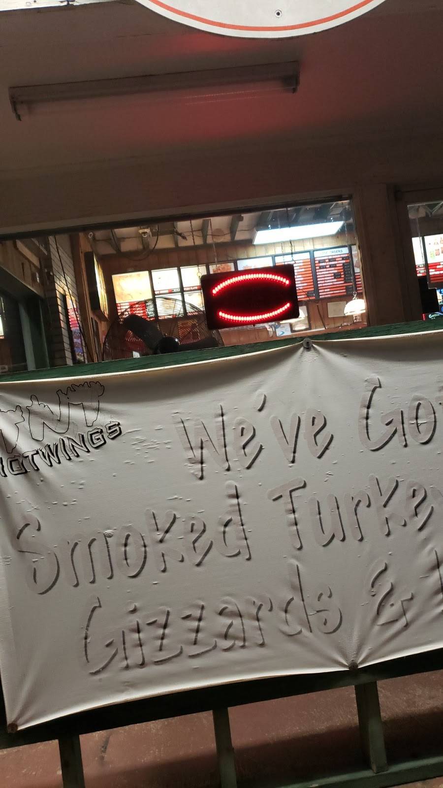 Tnt Hot Wings | restaurant | 456 Union St, Spartanburg, SC 29306, USA | 8645859985 OR +1 864-585-9985