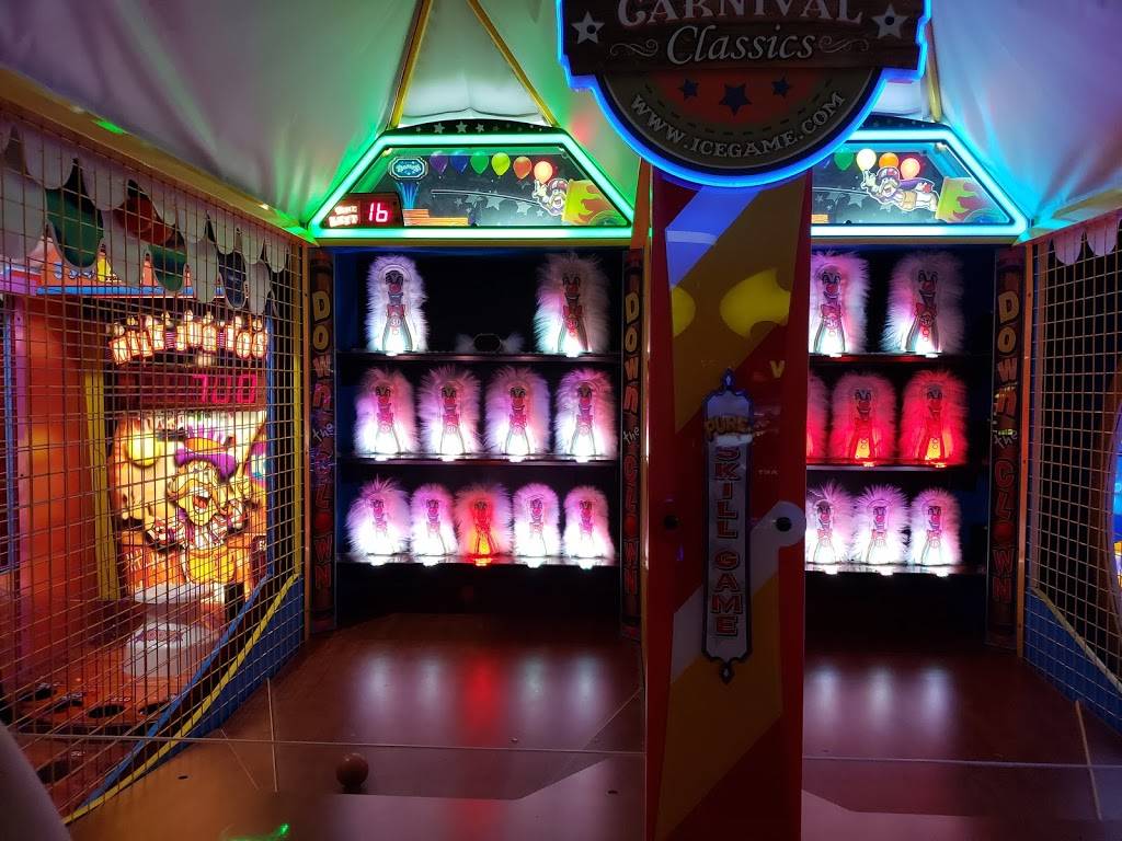 Dave & Busters | restaurant | 1 Sunrise Mall #2192, Massapequa, NY 11758, USA | 5168098511 OR +1 516-809-8511