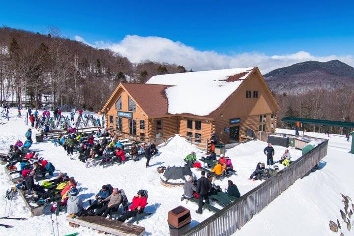 Camp III Lodge | restaurant | 60 Loon Mountain Rd, Lincoln, NH 03251, USA | 8002295666 OR +1 800-229-5666