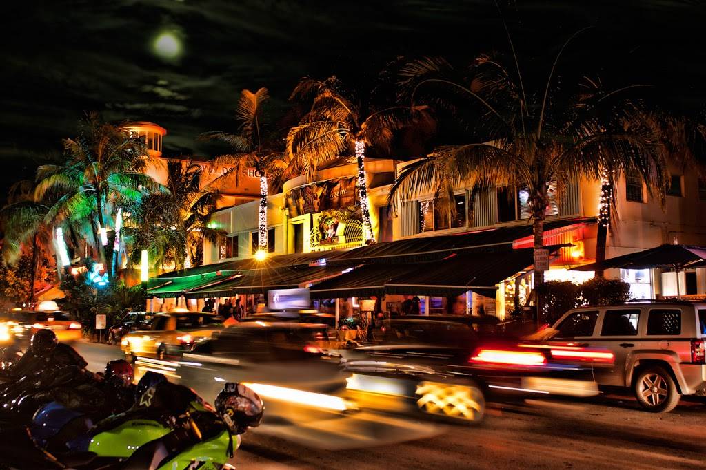 Mangos Tropical Cafe | night club | 900 Ocean Dr, Miami Beach, FL 33139, USA | 3056734422 OR +1 305-673-4422