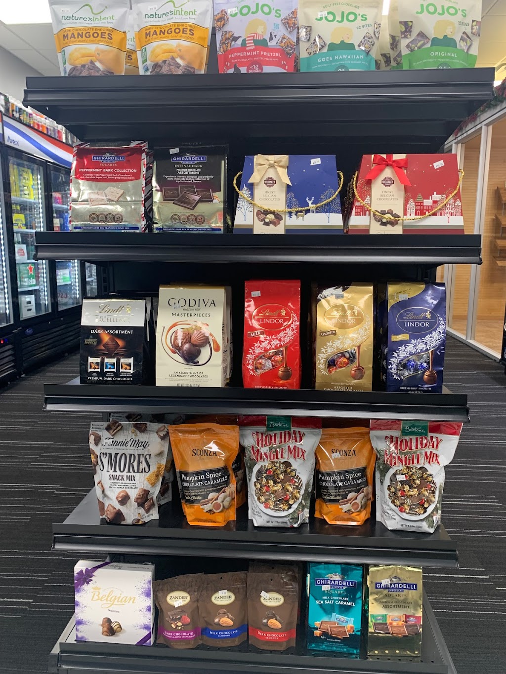 Pipe Emporium | meal takeaway | 733 Middle Country Rd, St James, NY 11780, USA | 6318323499 OR +1 631-832-3499