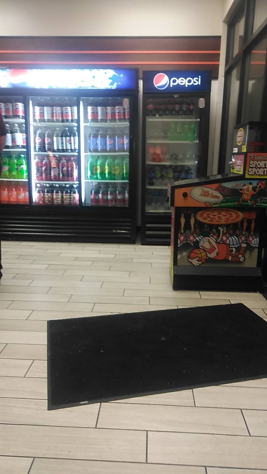 Little Caesars Pizza | meal takeaway | 3801 Yosemite Blvd, Modesto, CA 95357, USA | 2095232000 OR +1 209-523-2000