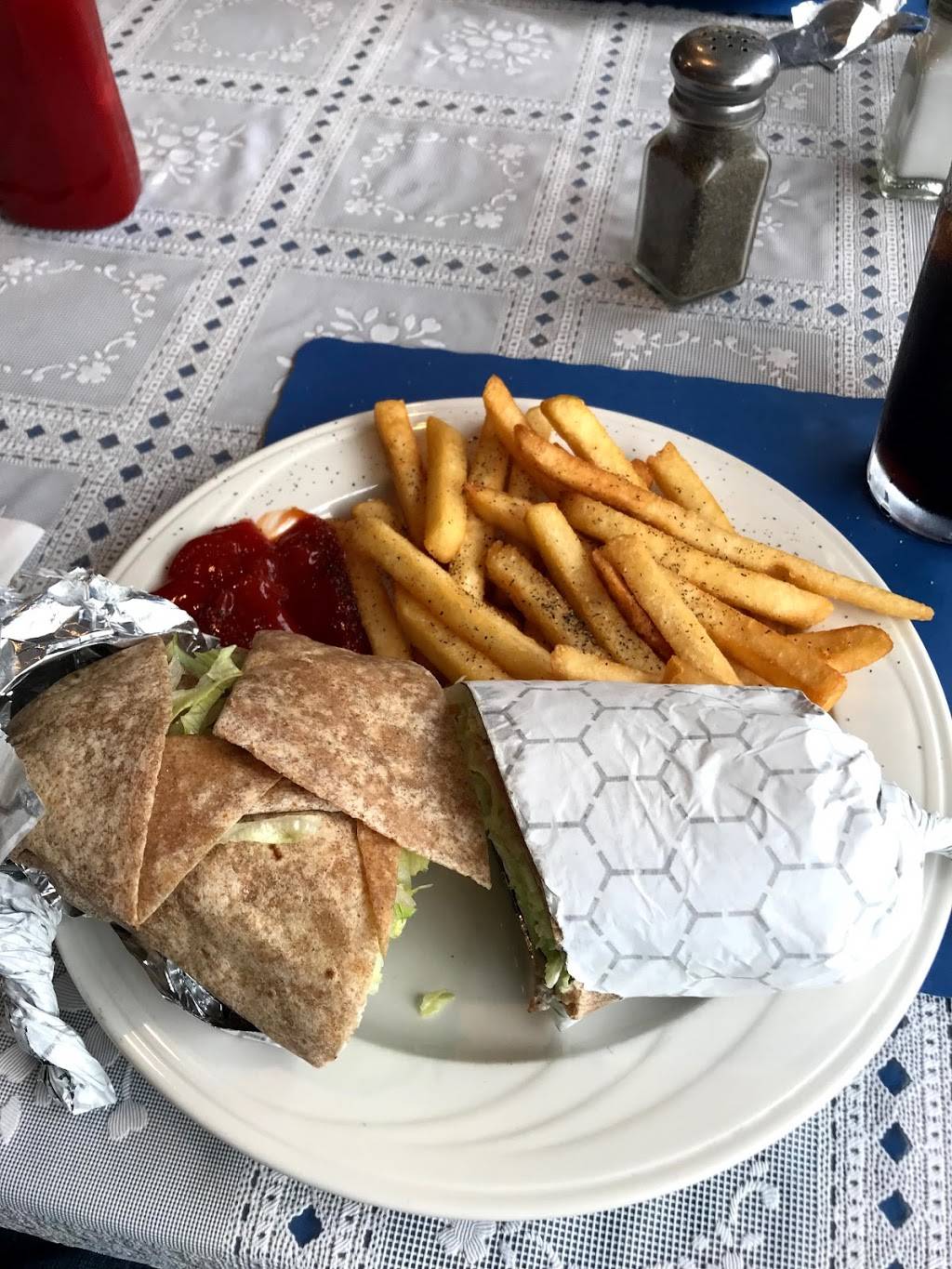 Mesoyios | restaurant | 472 Hawkins Ave, Lake Ronkonkoma, NY 11779, USA | 6316487511 OR +1 631-648-7511