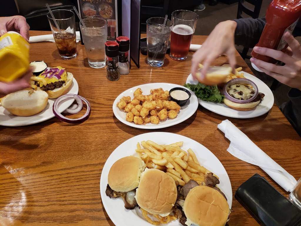 Averys Tavern | restaurant | 2086 Crooks Rd, Rochester Hills, MI 48309, USA | 2482704030 OR +1 248-270-4030