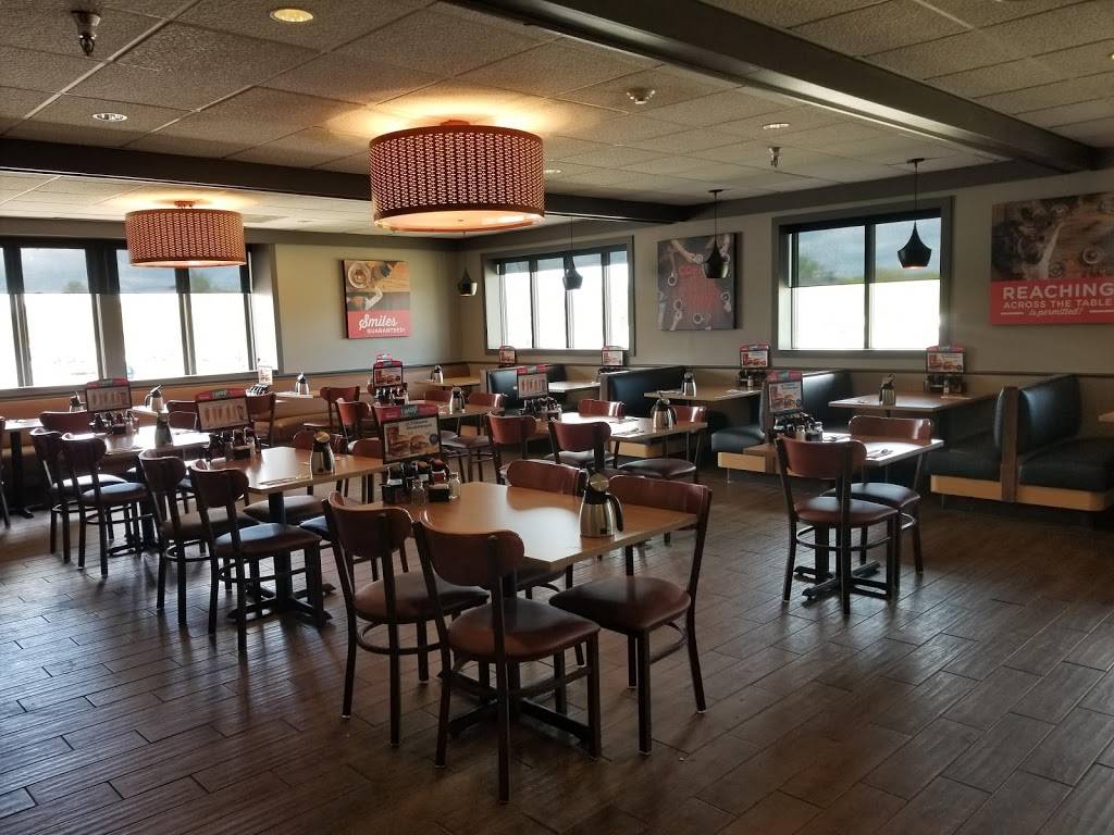 IHOP | restaurant | 611 Plank Rd, Clifton Park, NY 12065, USA | 5183481892 OR +1 518-348-1892