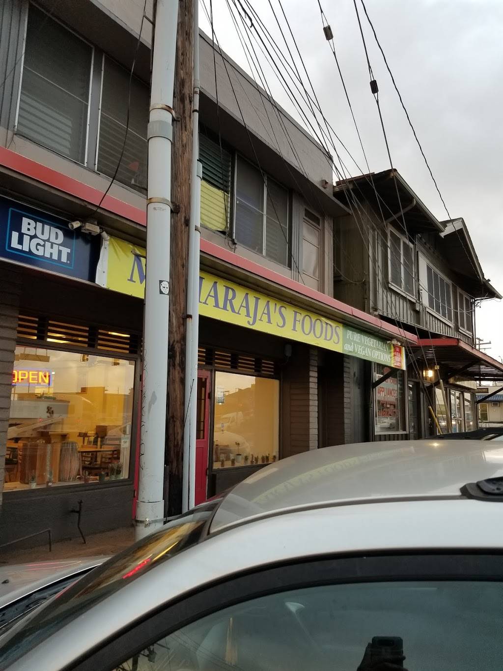 Maharajas Foods | restaurant | 410 California Ave, Wahiawa, HI 96786, USA | 8083676970 OR +1 808-367-6970