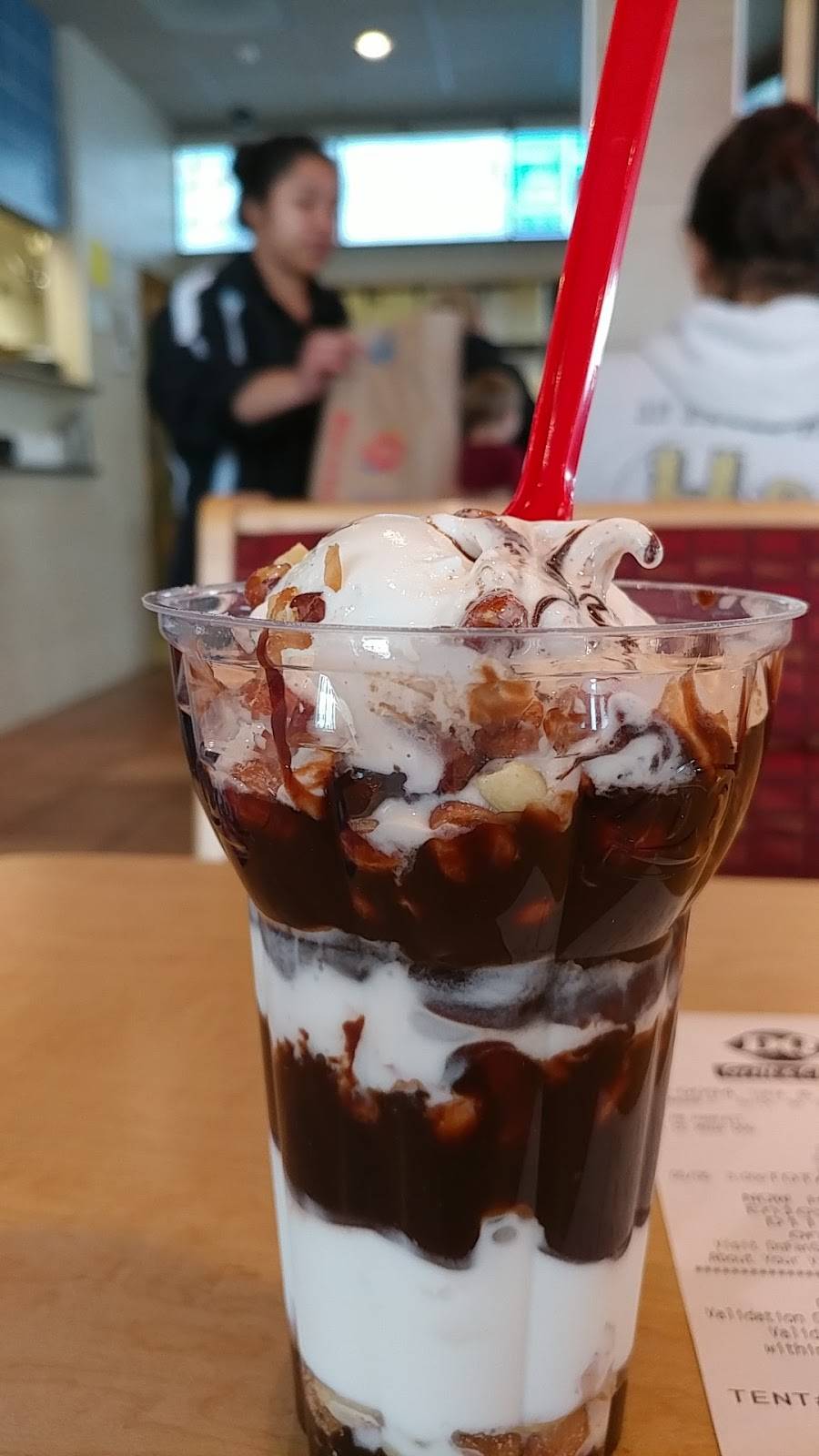 DQ Grill & Chill | restaurant | 548 Fort Evans Rd NE, Leesburg, VA 20176, USA | 7037714911 OR +1 703-771-4911