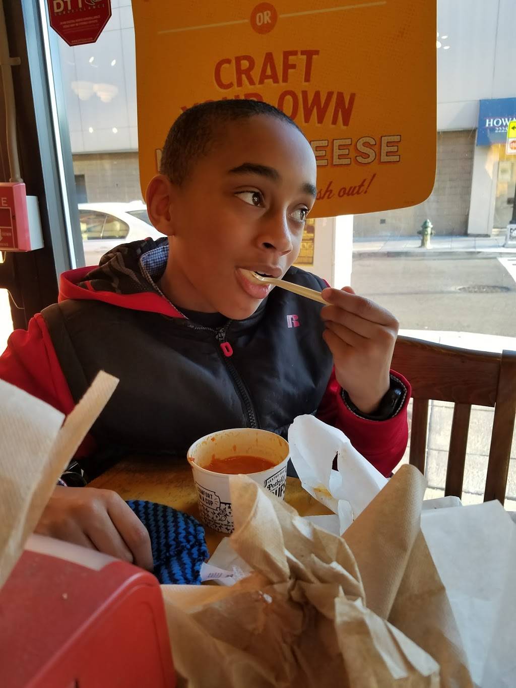 Potbelly Sandwich Shop | restaurant | 2301 Georgia Ave NW, Washington, DC 20001, USA | 2023491611 OR +1 202-349-1611