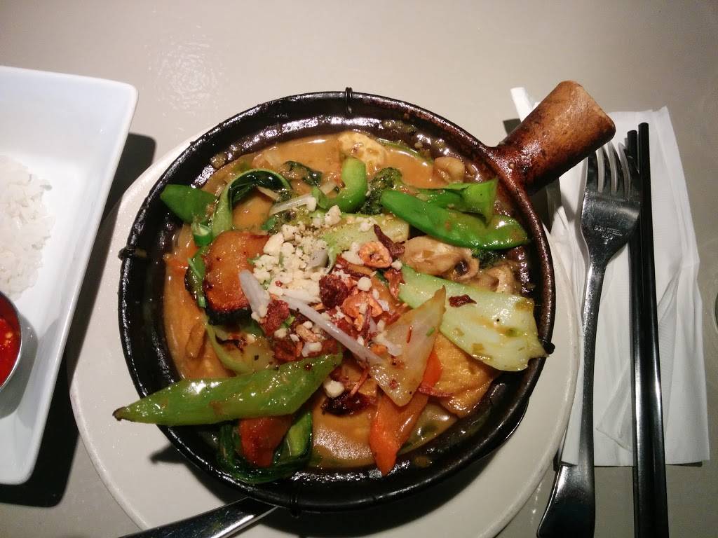 Saigon Surface | restaurant | 324 S 14th St, Omaha, NE 68102, USA | 4026144496 OR +1 402-614-4496