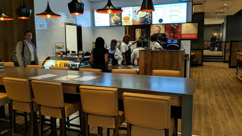 IHOP | restaurant | 333 E Jefferson Ave, Detroit, MI 48226, USA | 3138795141 OR +1 313-879-5141