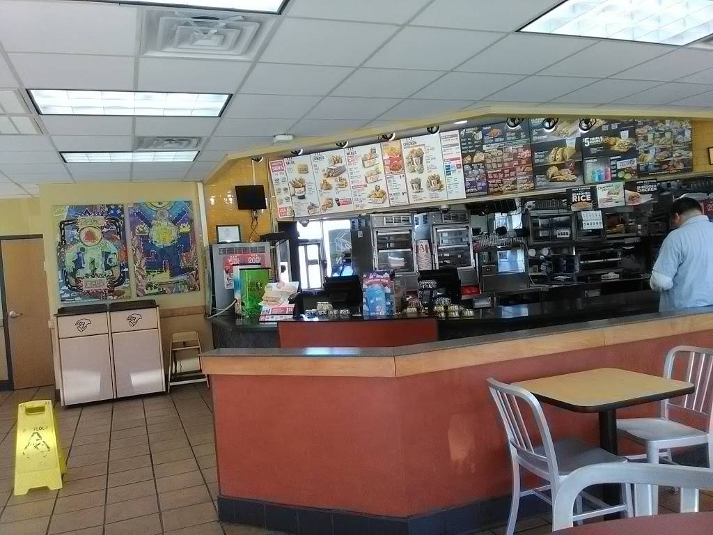 KFC | restaurant | 139 S Battlefield Blvd S, Chesapeake, VA 23322, USA | 7574822088 OR +1 757-482-2088