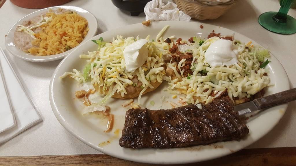 El Sombrero | restaurant | 314 Lincoln Ave, Fox River Grove, IL 60021, USA | 8475164910 OR +1 847-516-4910