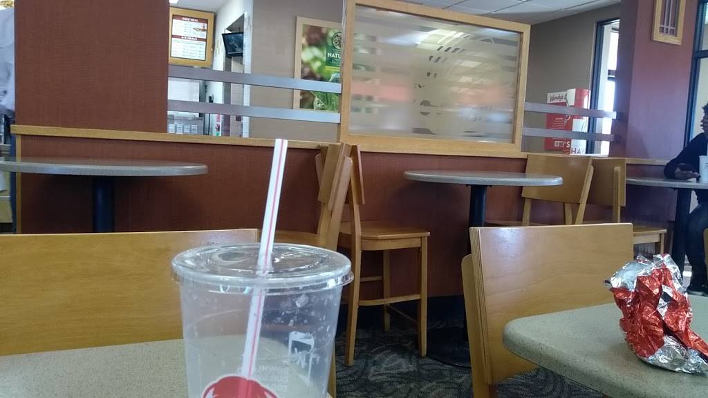 Wendys | restaurant | 8009 W Florissant Ave, St. Louis, MO 63136, USA | 3143830574 OR +1 314-383-0574