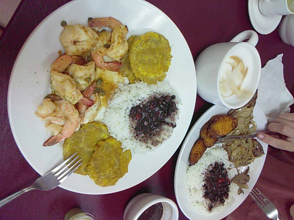 Juana La Cubana Cafe | restaurant | 3308 Griffin Rd, Fort Lauderdale, FL 33312, USA | 9549858899 OR +1 954-985-8899
