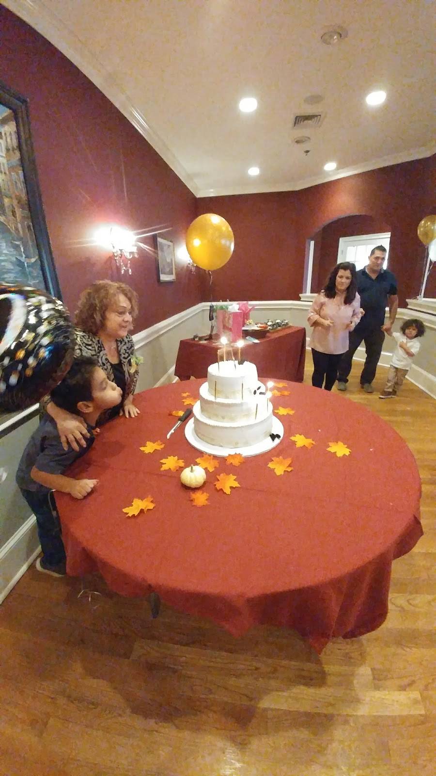 Testos Restaurant & Catering | restaurant | 1775 Madison Ave, Bridgeport, CT 06606, USA | 2033721627 OR +1 203-372-1627