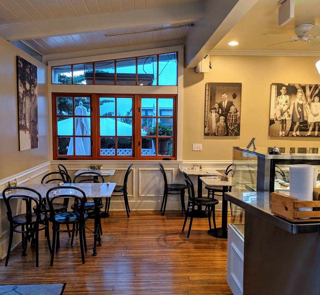 Jeannines American Bakery Restaurant | bakery | 1253 Coast Village Rd, Montecito, CA 93108, USA | 8059690088 OR +1 805-969-0088