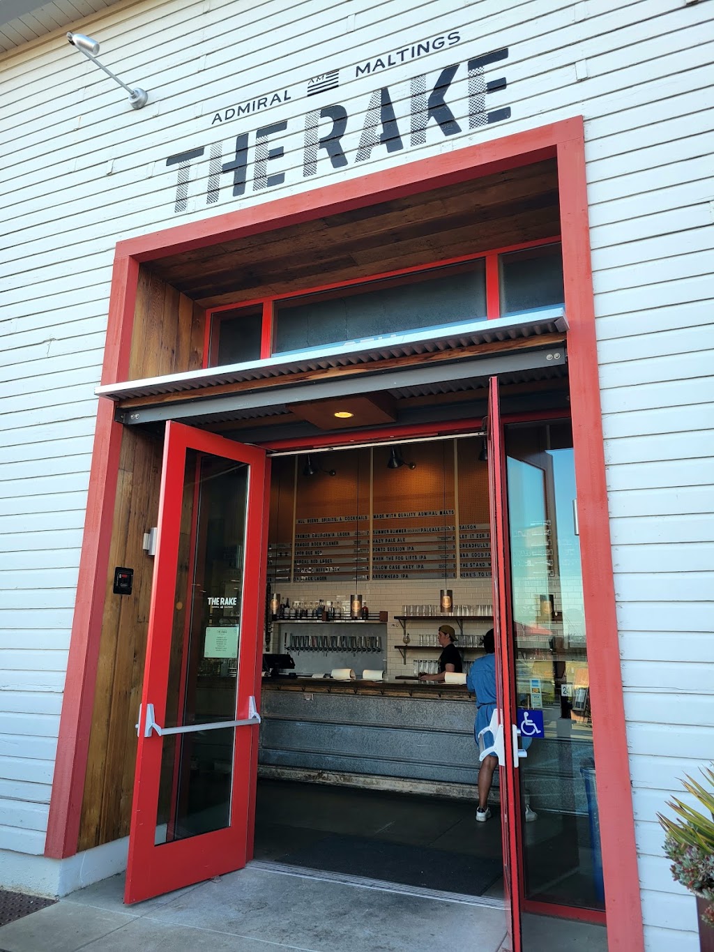 The Rake at Admiral Maltings | restaurant | 651A W Tower Ave, Alameda, CA 94501, USA | 5103980536 OR +1 510-398-0536
