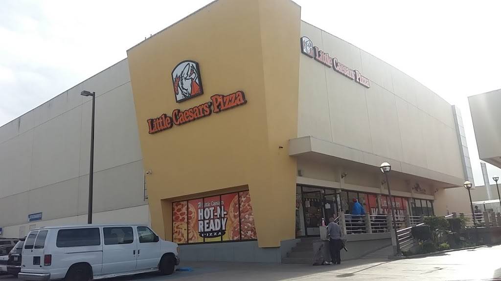 Little Caesars | restaurant | Paseo Ensenada 130, Playas, Playas Coronado, Tijuana, B.C., Mexico | 016646300000 OR +52 664 630 0000