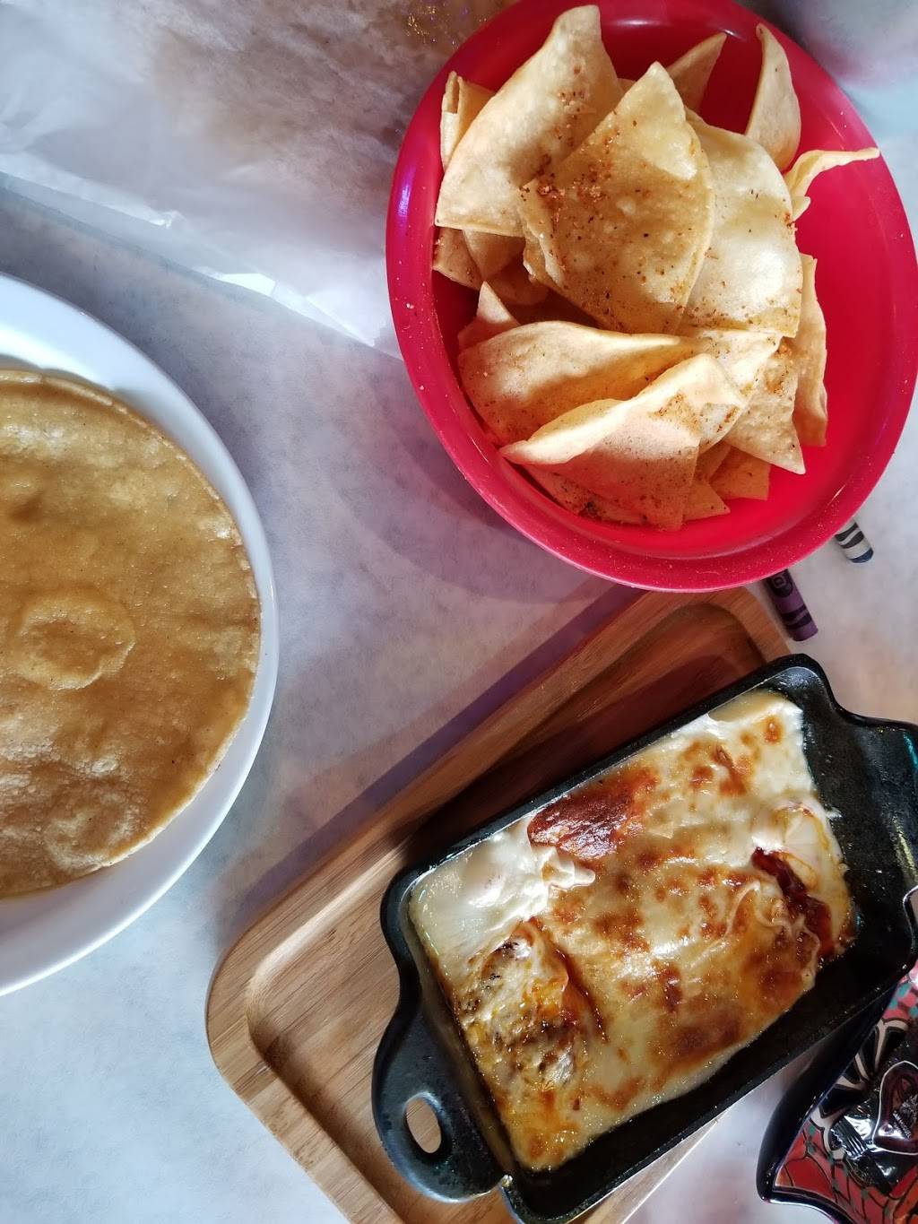 San Miguel Tavern | restaurant | 1710 E Irlo Bronson Memorial Hwy, St Cloud, FL 34771, USA | 3218054518 OR +1 321-805-4518