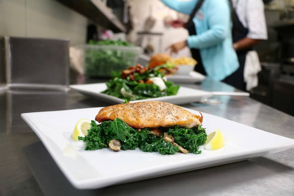 Ocean View Bar & Grill | restaurant | 710 Camino Del Mar, Del Mar, CA 92014, USA | 8587551501 OR +1 858-755-1501