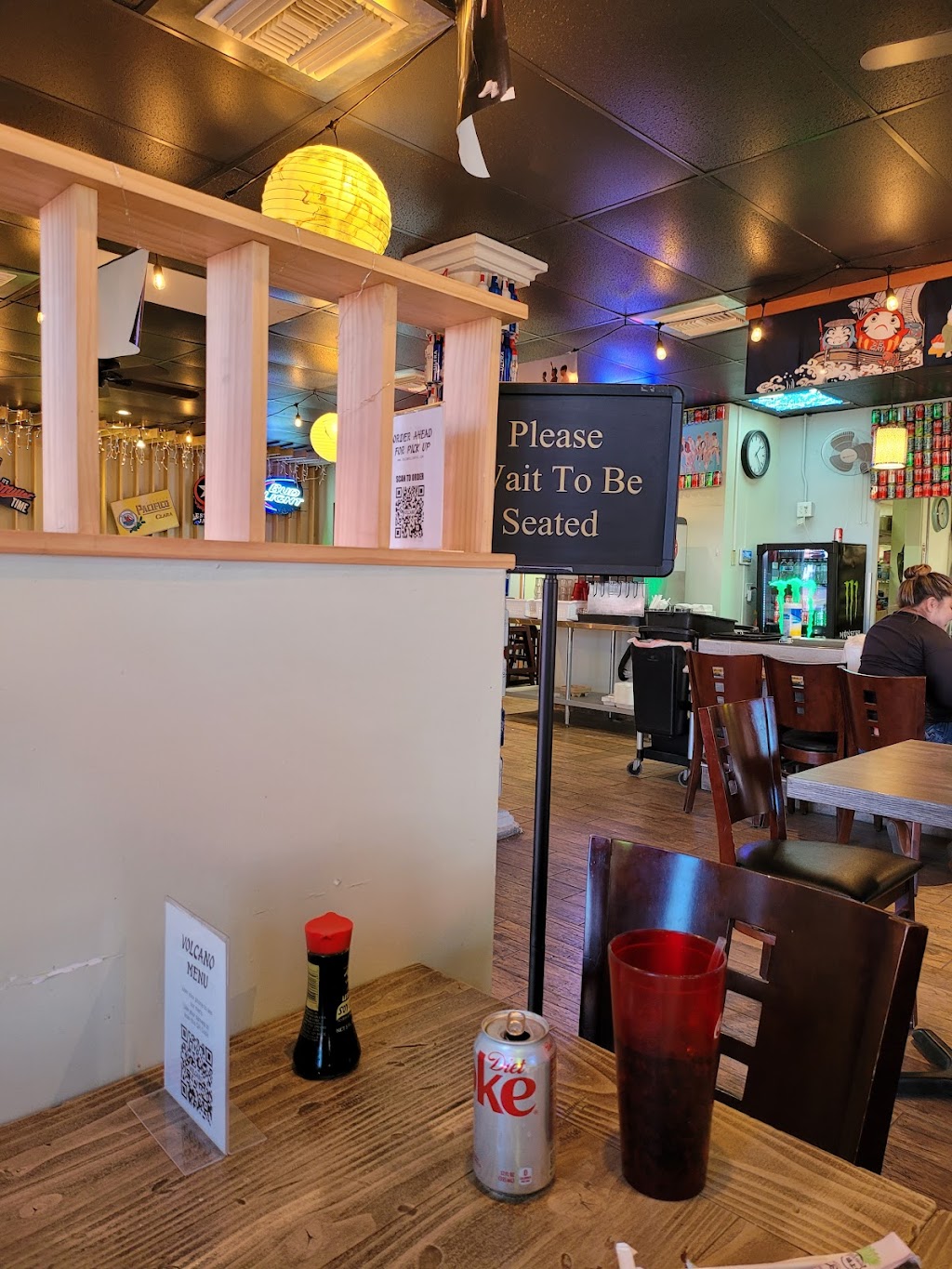 Volcano Asian Restaurant | restaurant | 445 E Main St, El Centro, CA 92243, USA | 7603379105 OR +1 760-337-9105