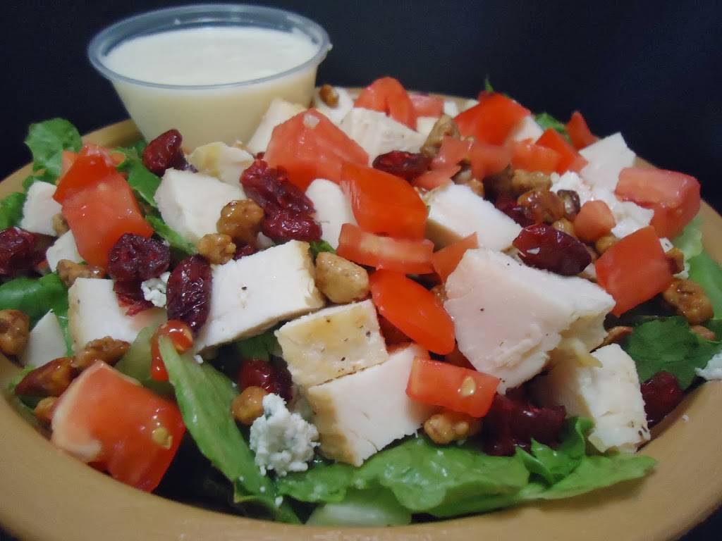 Toms Pizza Shop | restaurant | 140 E Rich Ave, DeLand, FL 32724, USA | 3867382511 OR +1 386-738-2511