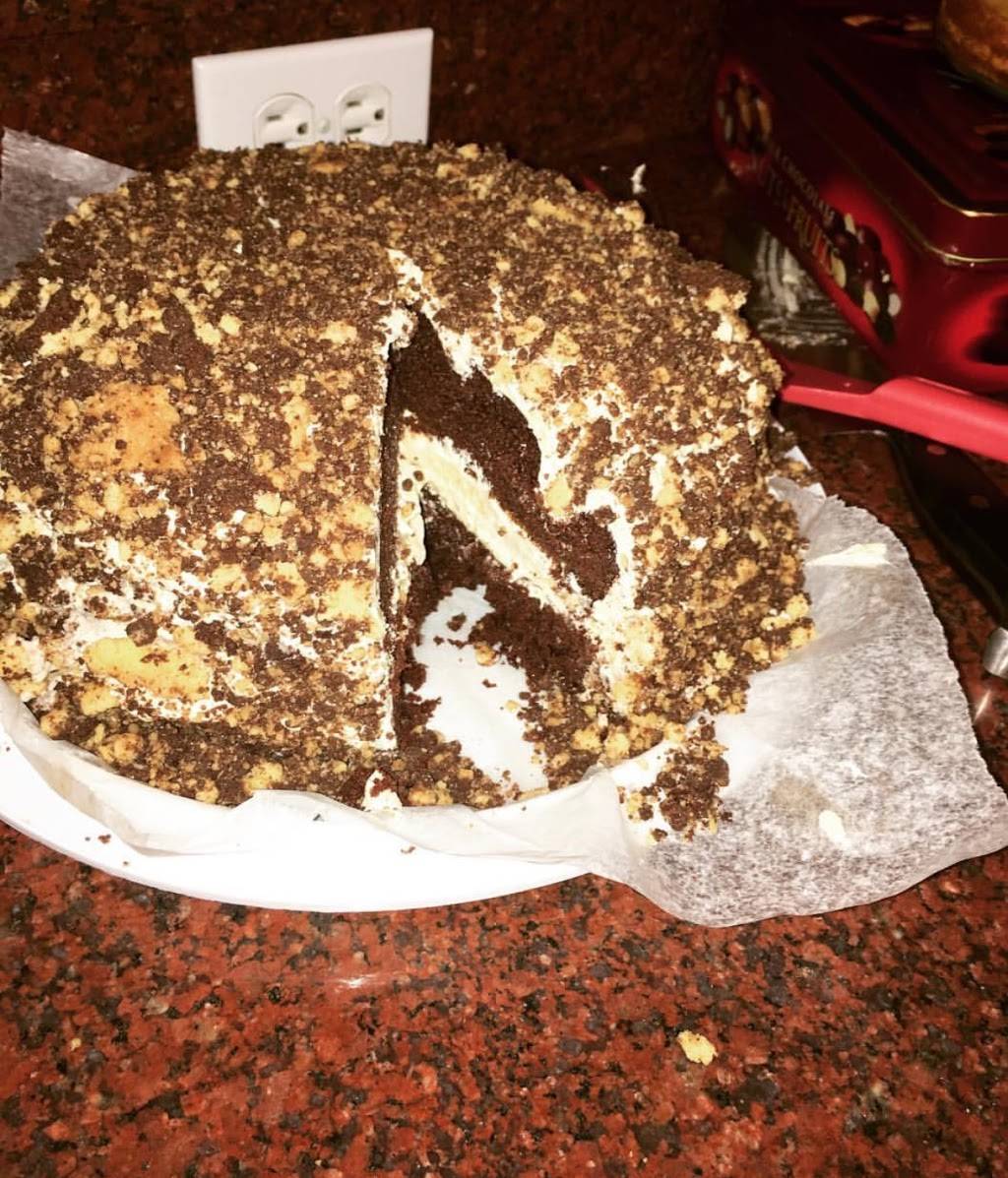 Rock N Rolls (Food Cart) | restaurant | 3535 Market St, Philadelphia, PA 19104, USA | 2155206444 OR +1 215-520-6444