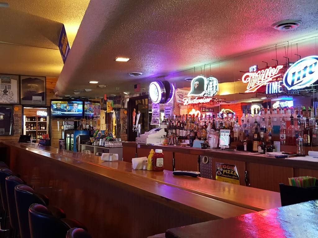 Skjenke Bom Lounge | restaurant | 208 4th Ave NE, Grand Meadow, MN 55936, USA | 5077545050 OR +1 507-754-5050