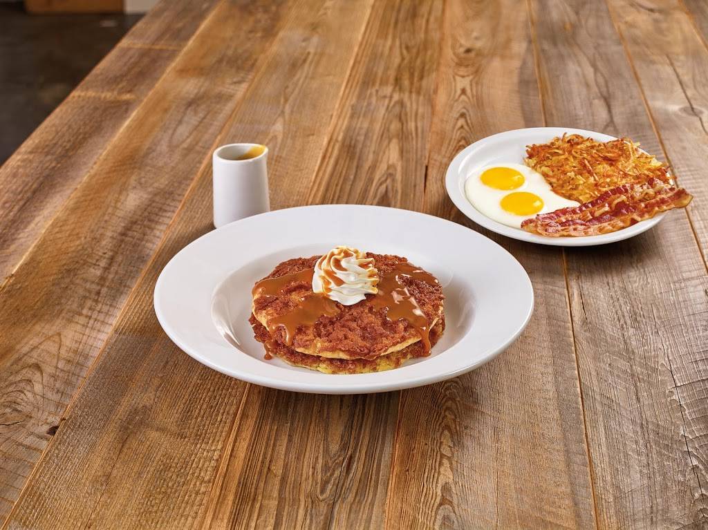 Dennys | restaurant | 36490 Winchester Rd, Murrieta, CA 92563, USA | 9512394484 OR +1 951-239-4484