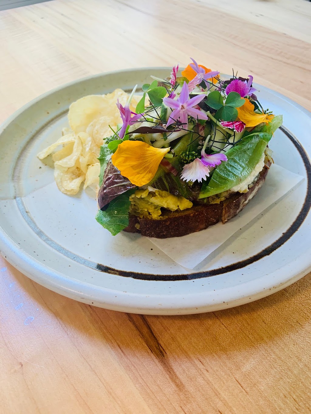 Oak Hill Cafe and Farm | restaurant | 2510 Poinsett Hwy, Greenville, SC 29609, USA | 8646311397 OR +1 864-631-1397