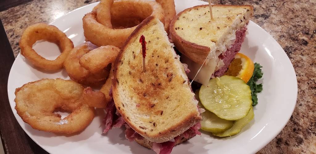 Anthonys Family Restaurant | restaurant | 34931 Vine St, Eastlake, OH 44095, USA | 4409426622 OR +1 440-942-6622